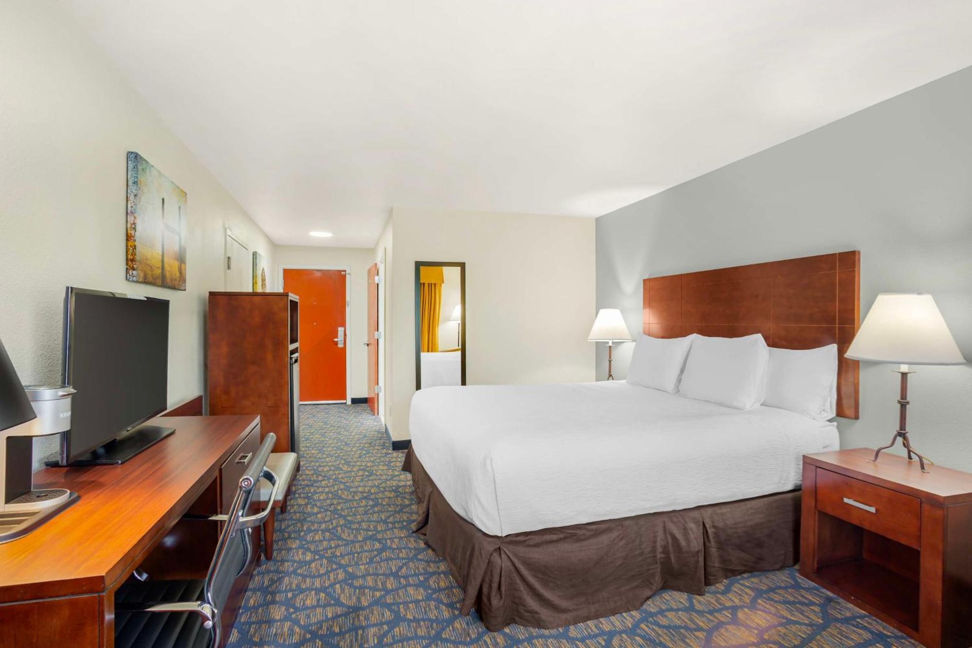 Best Western Plus Villa Del Lago Inn Patterson Exterior foto