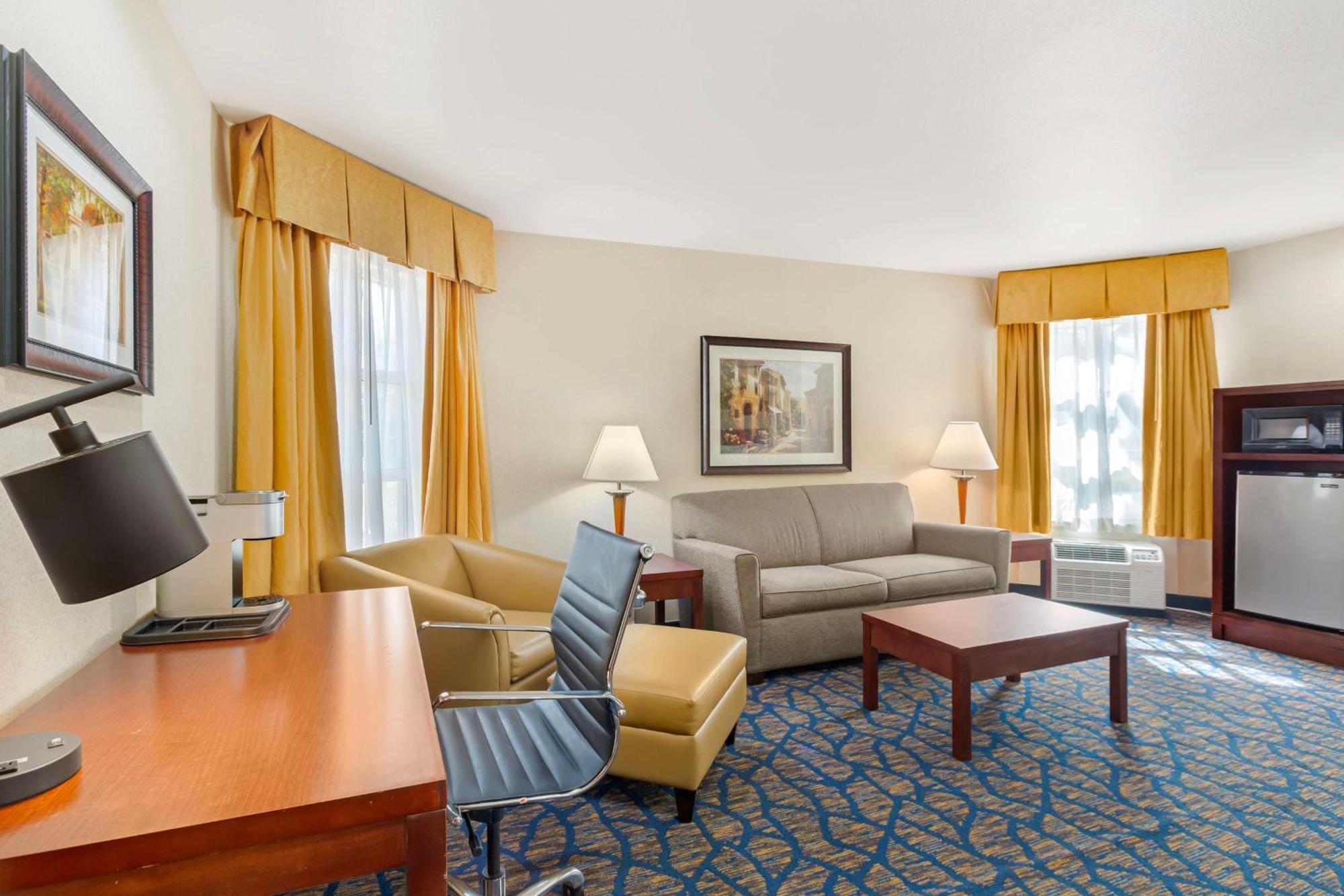 Best Western Plus Villa Del Lago Inn Patterson Exterior foto